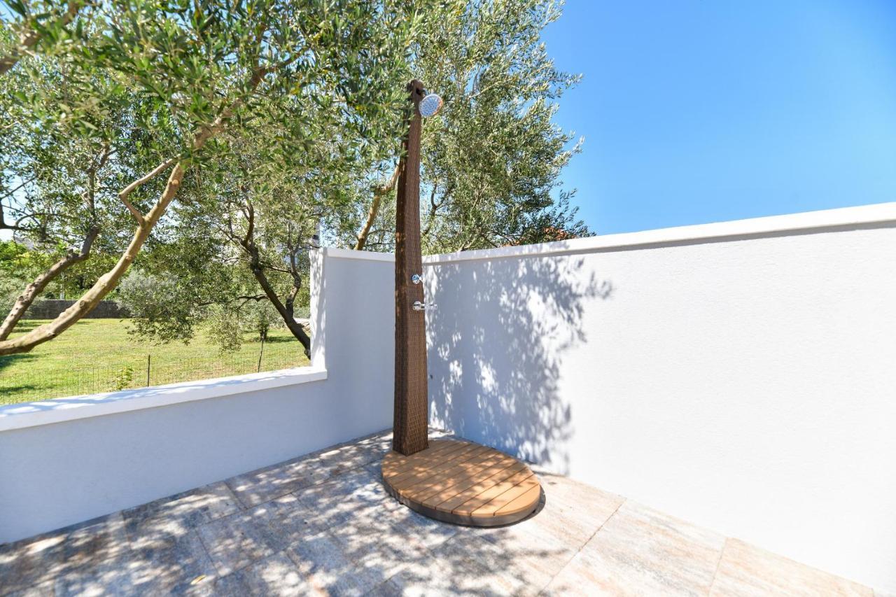 Pool House Luka Apartment Zadar Exterior photo
