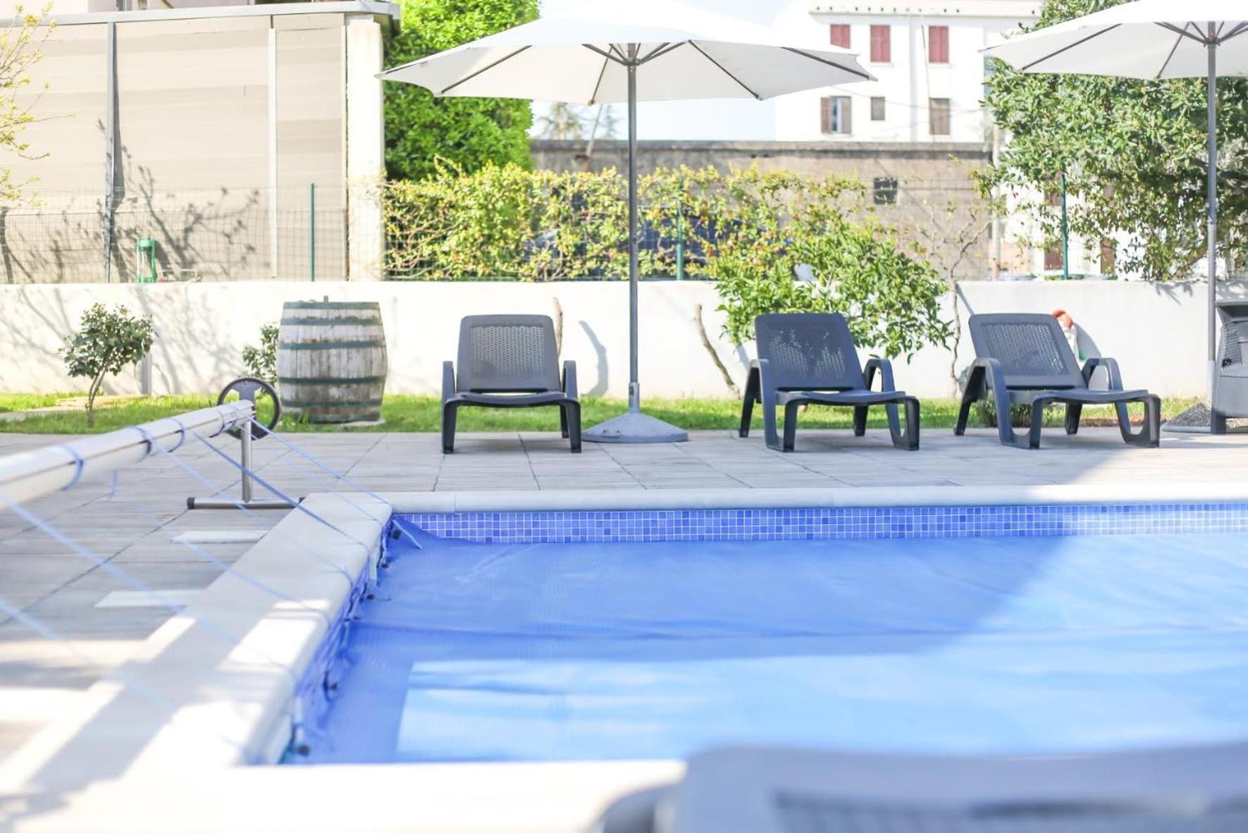 Pool House Luka Apartment Zadar Exterior photo