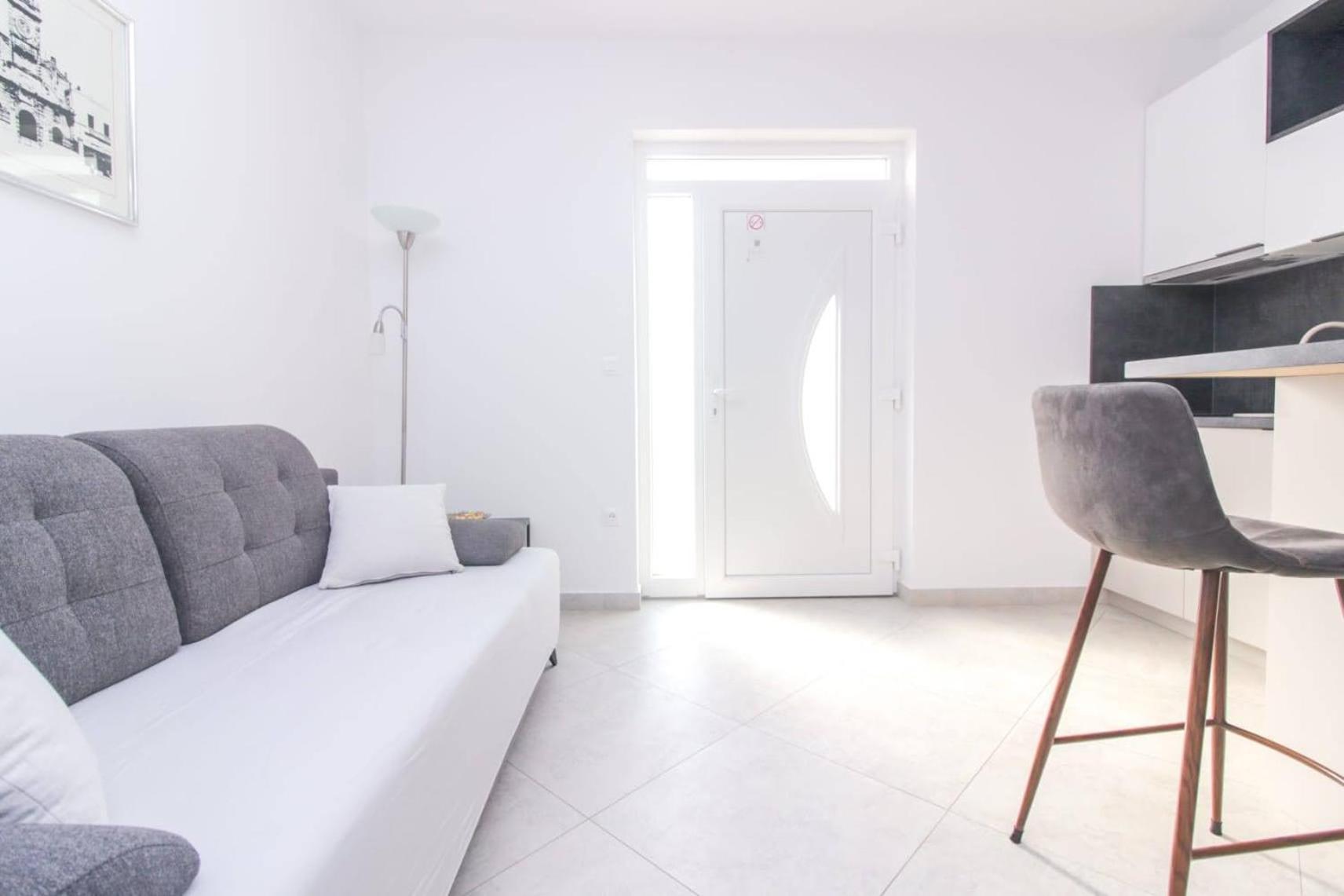 Pool House Luka Apartment Zadar Exterior photo
